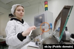 Një makinë nga kompania sllovene KEKO që u prodhua në prill të vitit 2024 shfaqet në një punishte të Manalit.