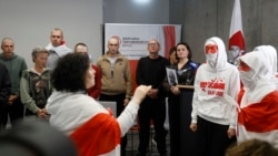 VIDEO | Prizonierii belaruși recent eliberați au plâns la o conferință de presă