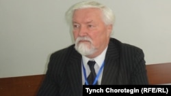 Археолог жана кыргыз таануучу Юлий Худяков. 15-ноябрь, 2012-жыл.