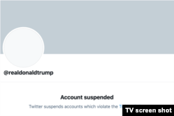 "Твиттердеги" президент Д.Трампка таандык @realDonaldTrump барагына туруктуу бөгөт коюлду. 2021-жылдын 8-январы.