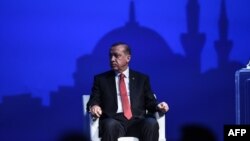 Реджеп Эрдоган на церемонии закрытия Всемирного гуманитарного саммита в Стамбуле, 24 мая 2016 года