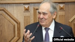 Миңтимер Шәймиев