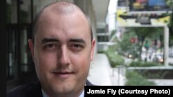 Жейми Флай.