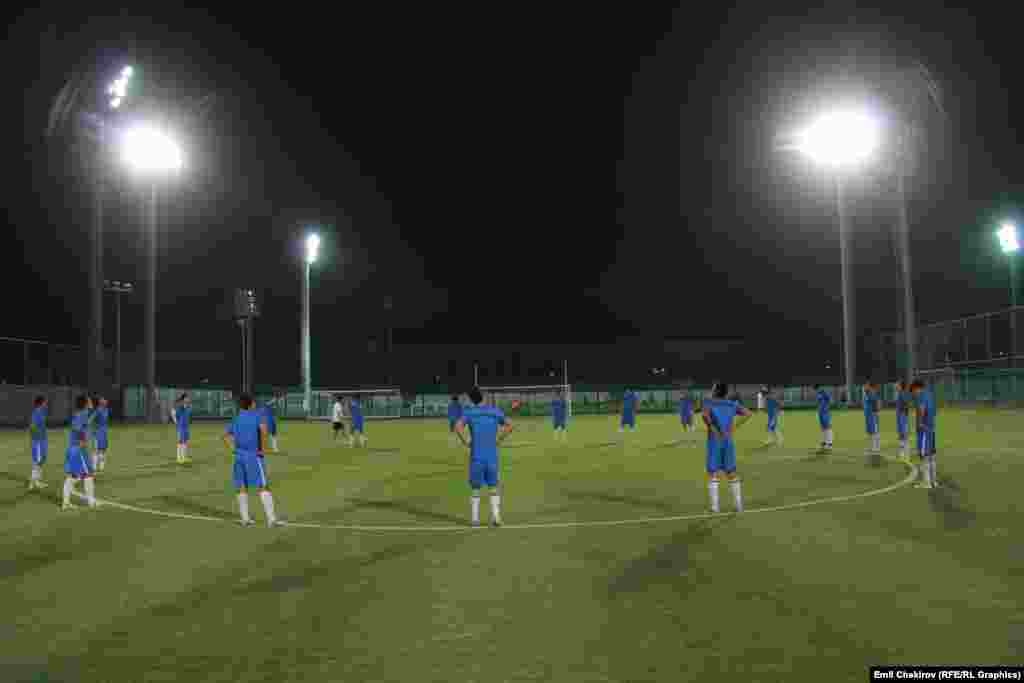 Первая игра Кыргызстан-Кувейта&nbsp;состоится&nbsp;16 мая. Начало в 16:15 (по&nbsp;бишкекскому времени).&nbsp;