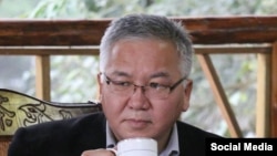 Марс Сариев.