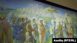 Казан дәүләт мәдәният һәм сәнгать университеты диварларын бизәүче тарихи рәсем