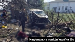 Civili morți în urma atacului rusesc asupra satului Iarova, din regiunea ucraineană Donețk, 9 septembrie 2025.