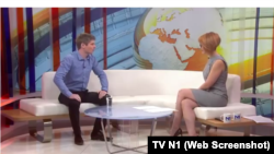 Arno Gujon u studiju TV N1