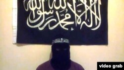 Үзләрен "Татарстан мөҗәһидләре әмире" дип атаучылар әледән-әле видеомөрәҗәгатьләр белән чыга