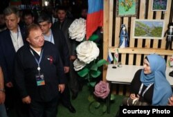 Жигархо Евлоева Лиза а, ГIалгIайчоьнан куьйгалхо Калиматов Махьмуд-Iела а