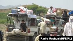 له خیبره تر دې مخکې هم د ناامنیو او عملیاتو له کبله خلک بې کوره شوي دي ـ پخوانی انځور.