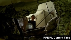 Corpul unei rachete rusești a străpuns toate cele cinci etaje ale unui de locuințe din Dobropilia, în apropiere de Pokrovsk.