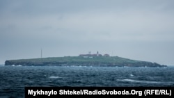 Остров Змеиный