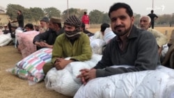 په اسلام اباد کې یوې خیریه ادارې پر مزدورانو کمبلې ووېشلې 