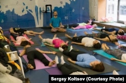 Yoga students in St. Petersburg (file photo)