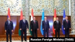 KHŞG ýurtlary bolan Ermenistanyň, Belarusyň, Gazagystanyň, Gyrgyzystanyň we Täjigistanyň liderleri 2021-nji ýylyň 16-njy sentýabrynda Duşenbede maslahat geçirdiler.