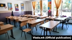 илустрација, празна училница