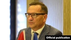 Николай Дорошенко