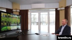 В.Путин студенттер менен баарлашууда. Завидово. 2021-жылдын 25-январы.