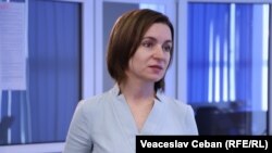 „Noi suntem într-o regiune complicată, noi avem un conflict înghețat pe teritoriul țării și pentru mine cel mai important este să nu admitem destabilizarea situației", a spus Maia Sandu în interviul pentru Radio Europa Liberă Moldova.