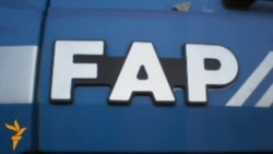 Srbija: Radnici FAP-a nastavili blokadu pruge