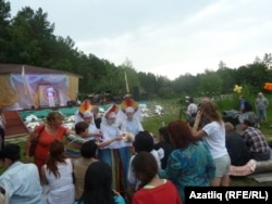 Танышу кичәсендә