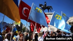 Türkiyeniñ paytahtında Rusiyeniñ Ukrayinağa qarşı silâlı tecavuzına qarşı ukrayinler, türkler ve qırımtatarlar tarafından keçirilgen narazılıq aktsiyası, 2022 senesi quralaynıñ 21