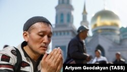 Айт намаз в России.