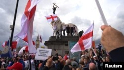 Мигранттарга каршы митинг. Лондон. 13-сентябрь, 2025-жыл.