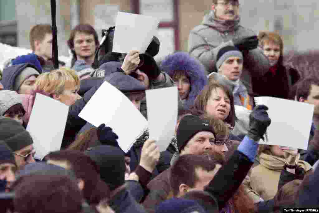 "Зачем что-то писать - и так все понятно"