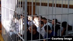 Özbegistandaky aýyplanýanlar. Illýustrasiýa suraty.