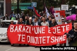 Një protestë në Prishtinë, më 1 maj 2025.