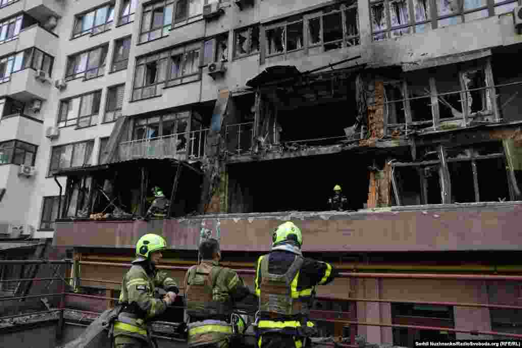 Diku tjetër në Kiev, më 21 korrik, një tjetër dron Shahed goditi këtë bllok banimi në lagjen qendrore Shevçenkivski.