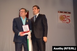 Илсур Миңнемуллинга (с) БТК медале тапшырылды