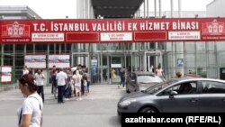 Turkmen migrants in Istanbul/8JUL2018