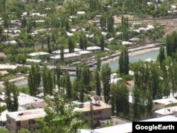 Намое аз шаҳри Хоруғ -- маркази Бадахшон.