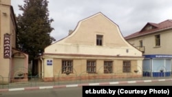 Прададзены гістарычны Дом рамесьніка ў Паставах. Архіўнае фота