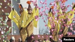Праздник Нооруз, Бишкек, 21 марта 2012 года.