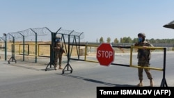 Мост Дружбы, соединяющей афганский Хайратон и Термез, 15 августа 2021 года. 