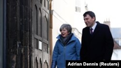 Премьер-министр Тереза Мэй. 4-март 2019-жыл, Солсбери