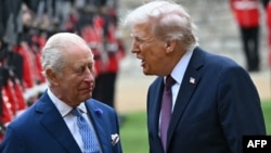 დიდი ბრიტანეთის მეფე ჩარლზ მესამემ 17 სექტემბერს უინძორის სასახლეში უმასპინძლა აშშ-ის პრეზიდენტ დონალდ ტრამპს