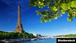 Франци -- Эйфелан бIов