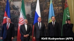 Hazarýaka döwletleriniň daşary işler ministrleri. Arhiw suraty. 