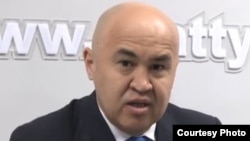 Алтынбек Сулайманов.