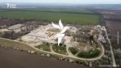 “Rájöttem, hogy ő irányítja ezeket” – helyszíni riport a miniszterelnök falujából