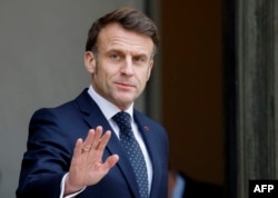 Președintele francez Emmanuel Macron a convocat mai multe întâlniri ale liderilor europeni în ultimele săptămâni, în căutarea unei strategii comune pentru a rezista presiunilor de la Washington și a susține în continuare Ucraina.