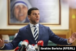 Memli Krasniqi. Fotografi nga arkivi.