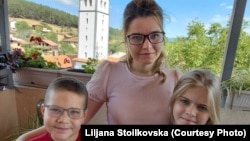 Лилјана Стоилковска и нејзините деца