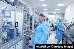 Brenda njërës prej punëtorive në Manalit.