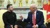 Presidenti ukrainas, Volodymyr Zelensky, gjatë përplasjes me presidentin amerikan, Donald Trump, në Shtëpinë e Bardhë më 28 shkurt 2025. 